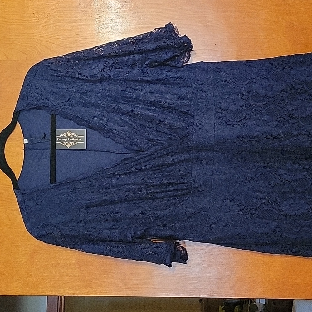 Navy blue lace short sleeve dress